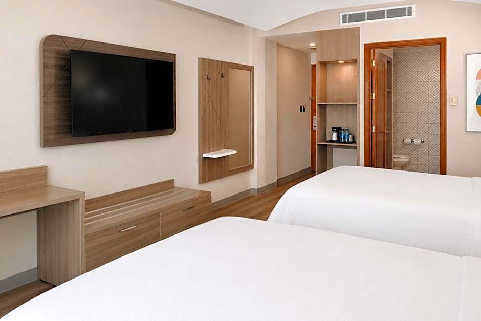 Holiday Inn Express Nuevo Laredo By IHG