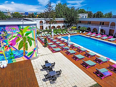 ibis Styles Venus