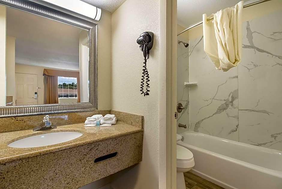 Suburban Studios Florence - Darlington