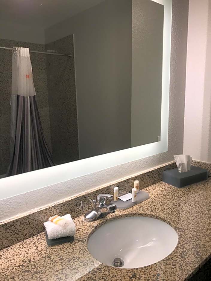 La Quinta Inn & Suites by Wyndham Abilene Mall