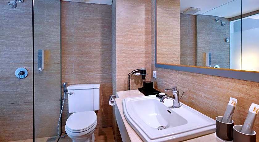 Harper Kuta by ASTON