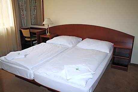 Double Room - Attic