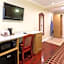 Hollywood City Inn