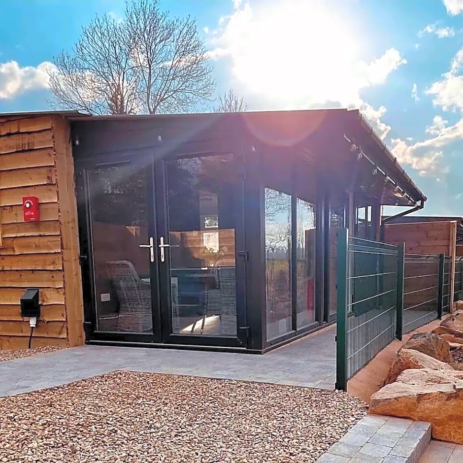 Walsh's Mill Lodges & Linen House