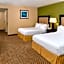 Holiday Inn Express Woodland By IHG