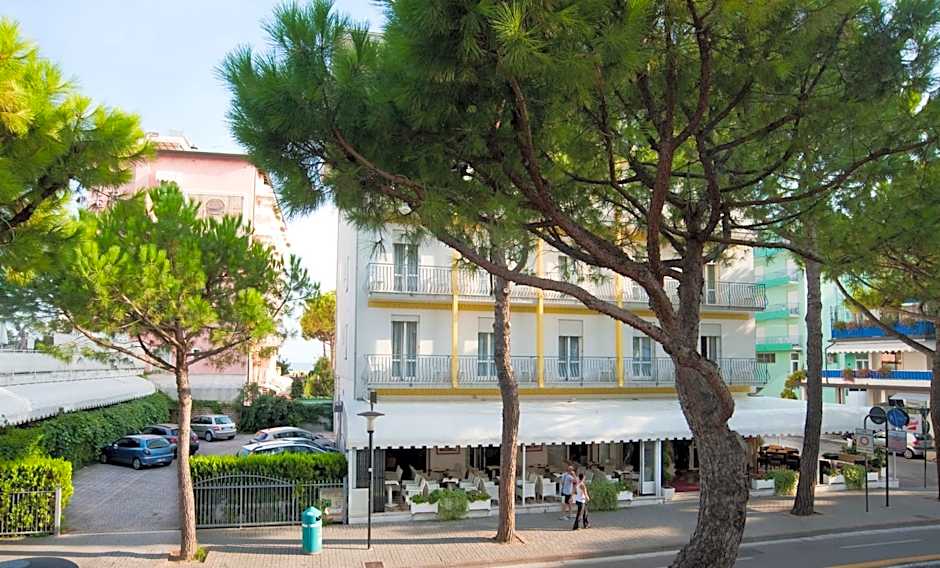 Hotel Roma