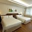 Master Porto Alegre Hotel - Av Carlos Gomes, Proximo ao Consulado Americano