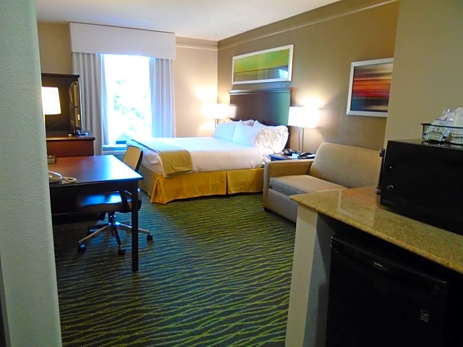 Holiday Inn Express Hotel & Suites Midlothian Turnpike, an IHG Hotel