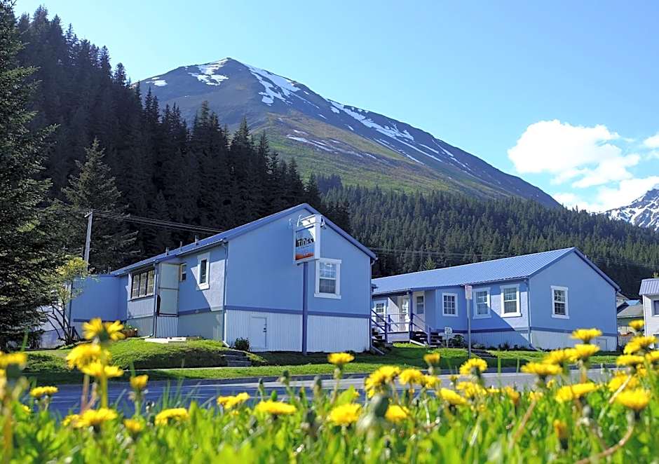 The Tides Inn