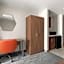 Holiday Inn Express & Suites Harrison By IHG