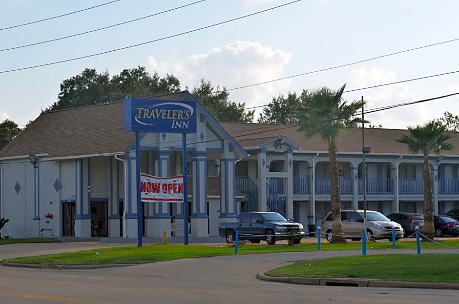 Travelers Inn
