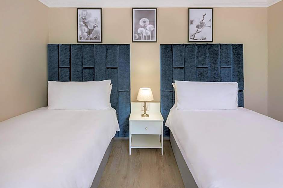 Protea Hotel by Marriott Johannesburg Balalaika Sandton