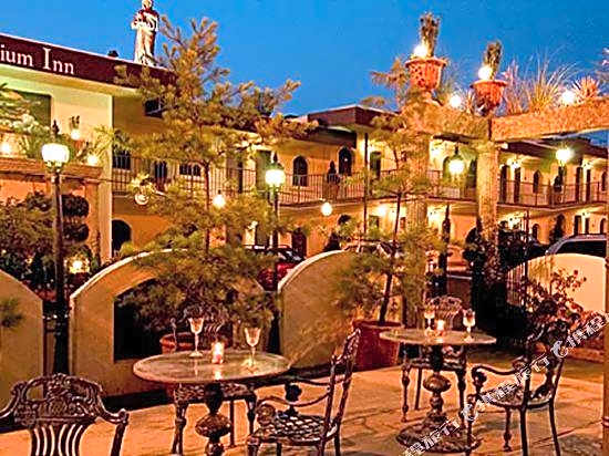 Atrium Inn