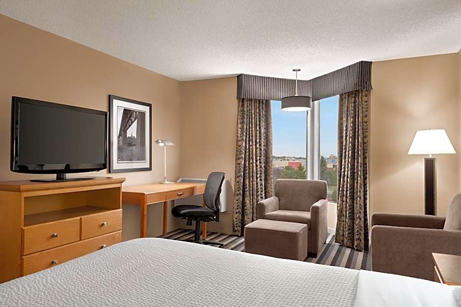 Royal Hotel West Edmonton, Trademark Collection by Wyndham