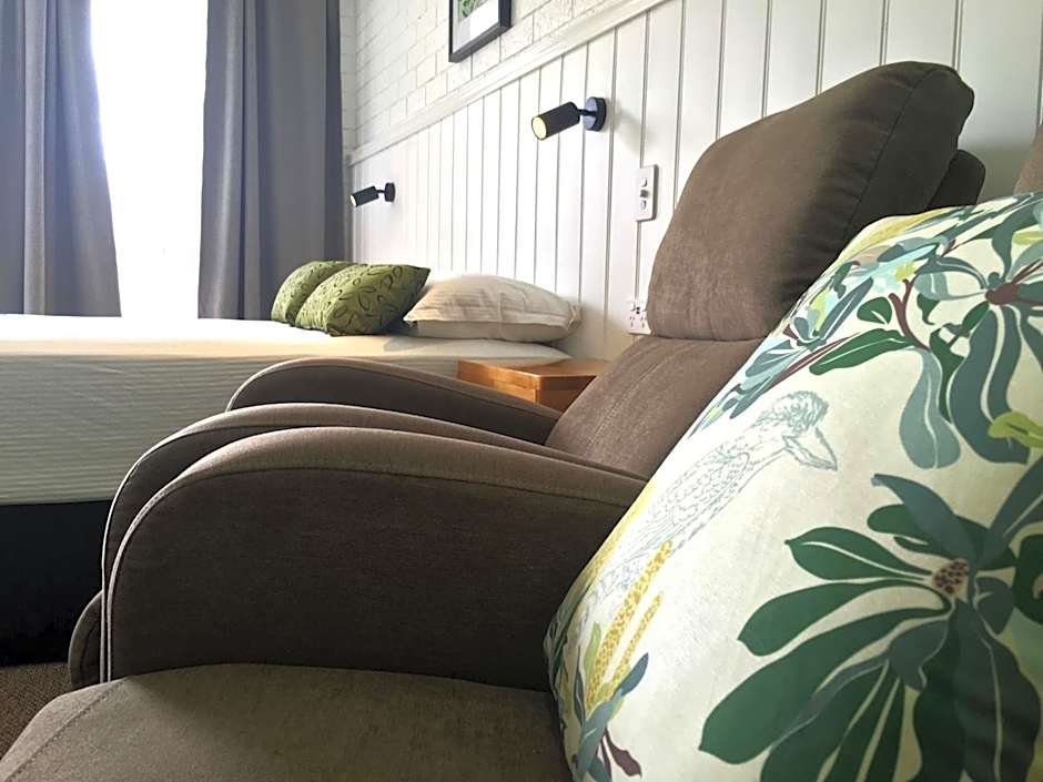 Gin Gin Village Motor Inn Motel QLD