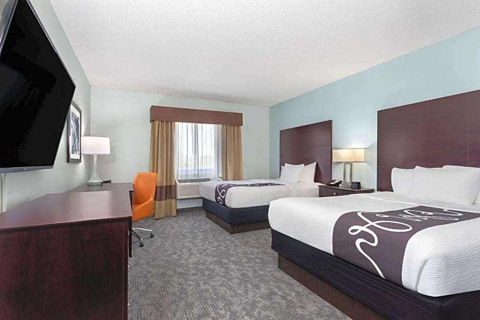 La Quinta Inn & Suites by Wyndham Bonita Springs Naples
