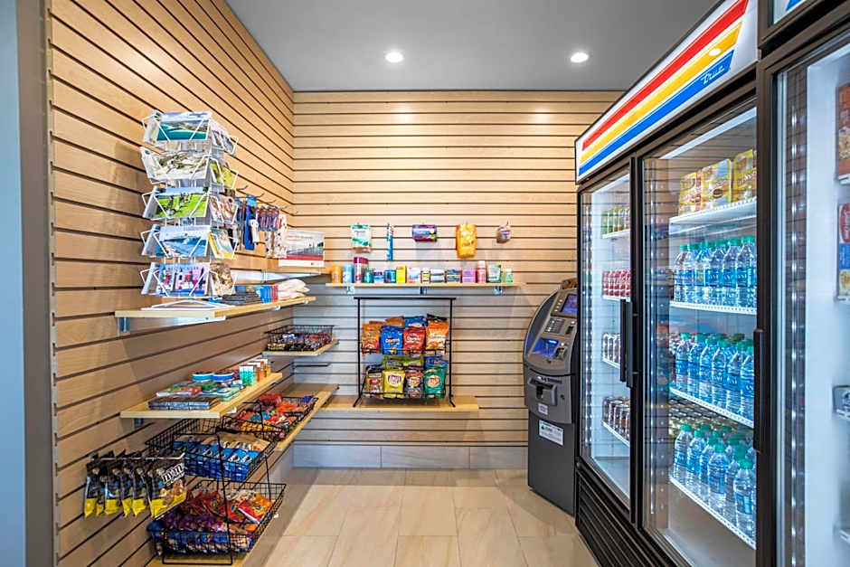 Holiday Inn Express & Suites Ludington By IHG