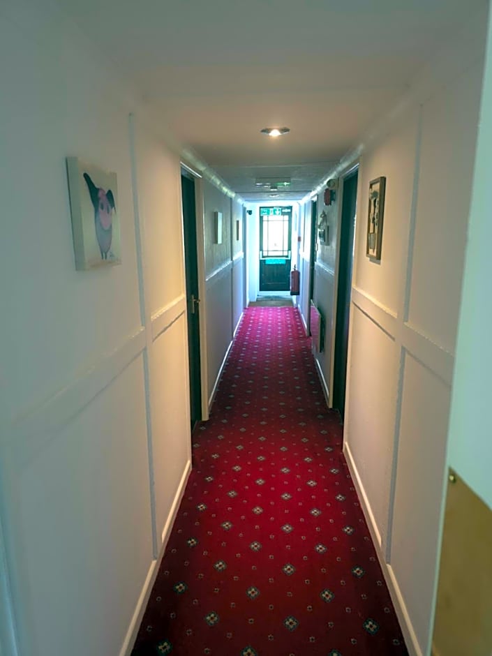 The Royal Oak Inn, Rhandirmwyn