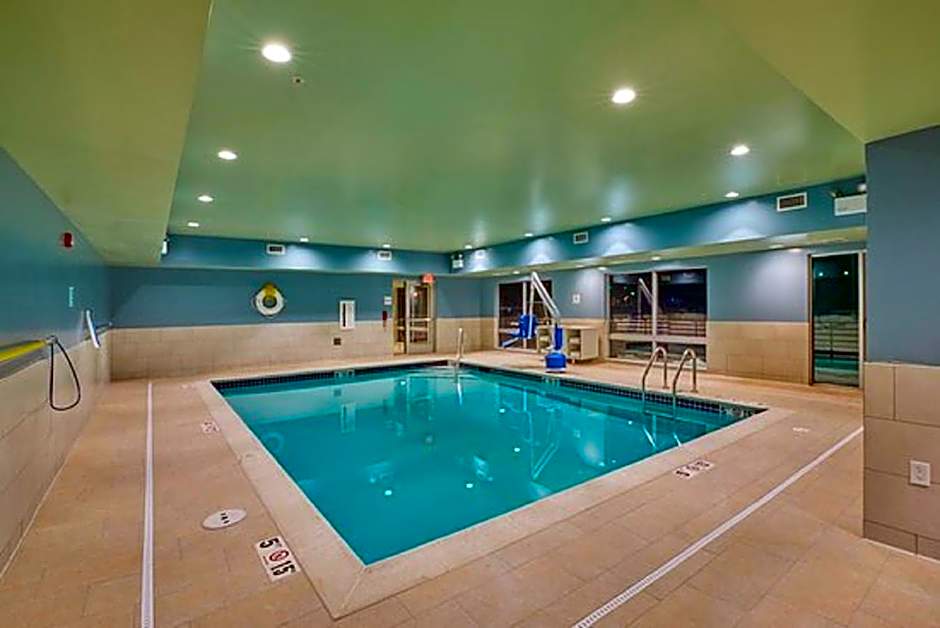 Holiday Inn Express & Suites Mishawaka - South Bend By IHG