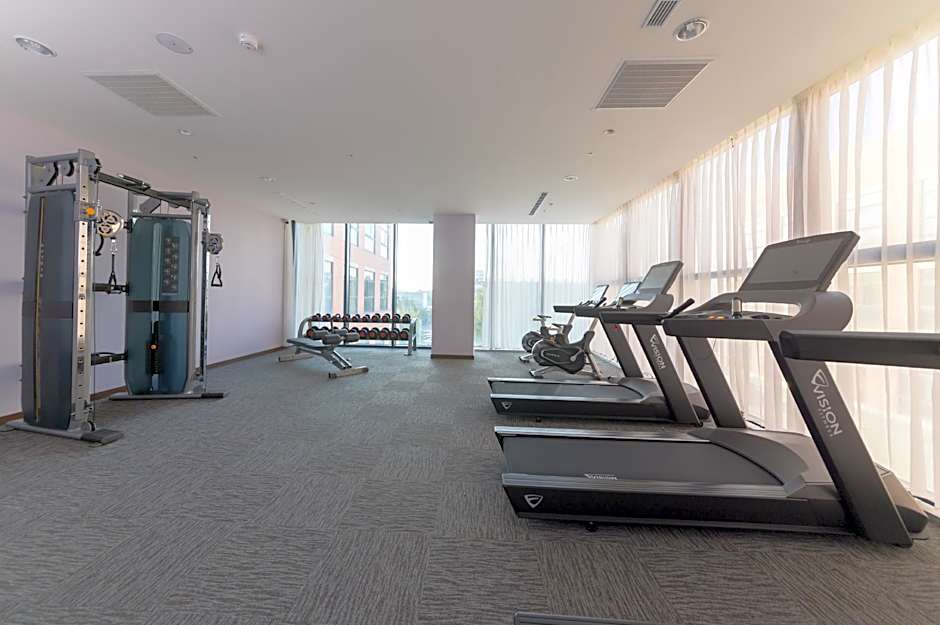 JANDA Golden Tulip Hotel