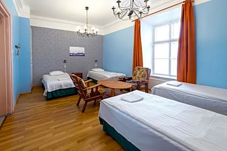 Quadruple Room with Shared Bathroom