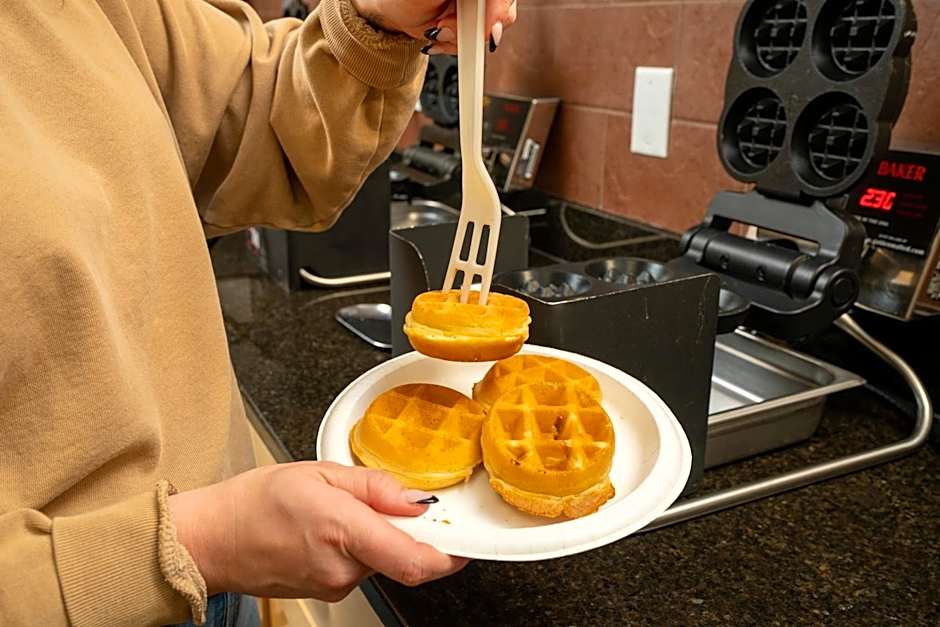 Park Point Marina Inn