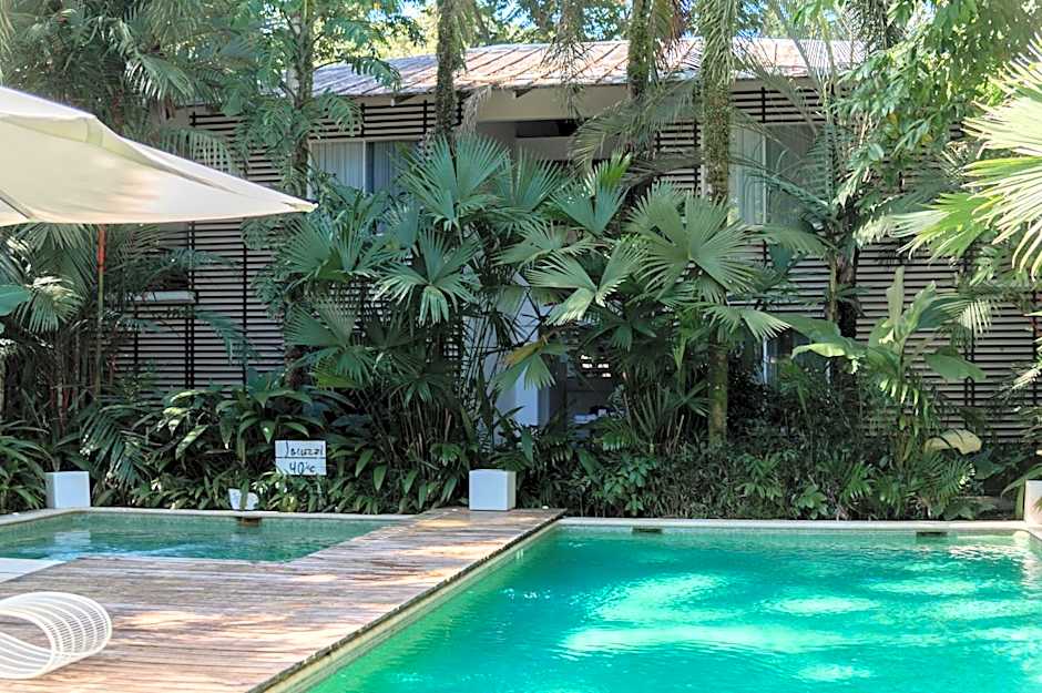 Le Cameleon Hotel