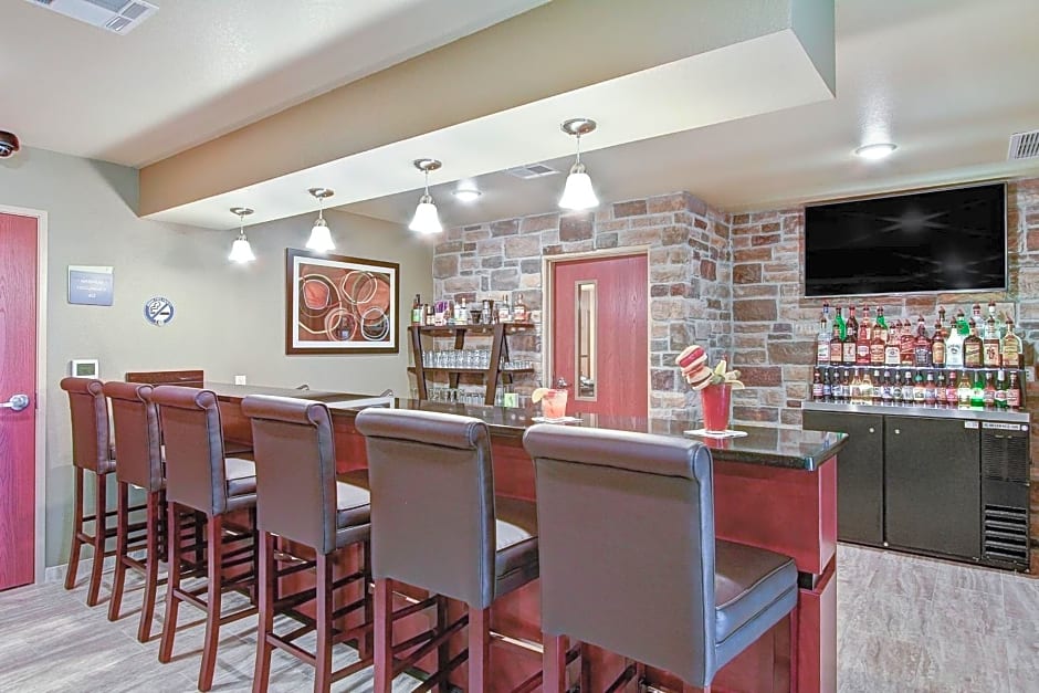 Cobblestone Hotel & Suites Pulaski/Green Bay