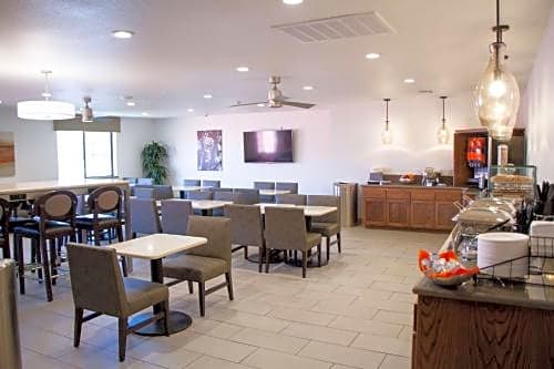 Best Western Plus Colony Inn