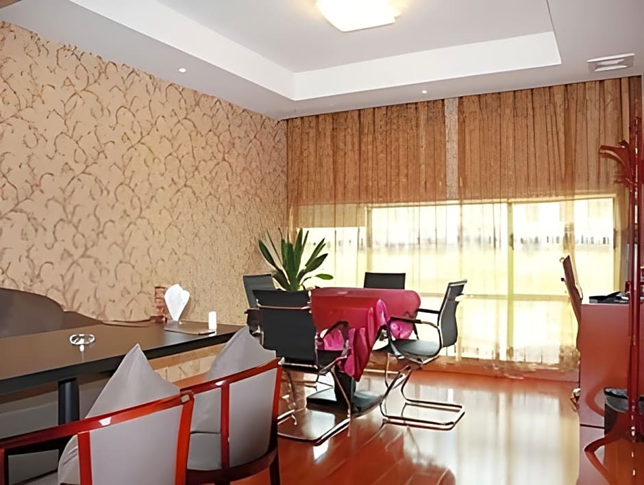 Greentree Eastern Quzhou Hewu Road Hotel