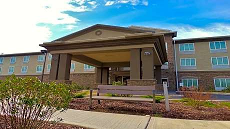 Holiday Inn Express and Suites Montgomery By IHG