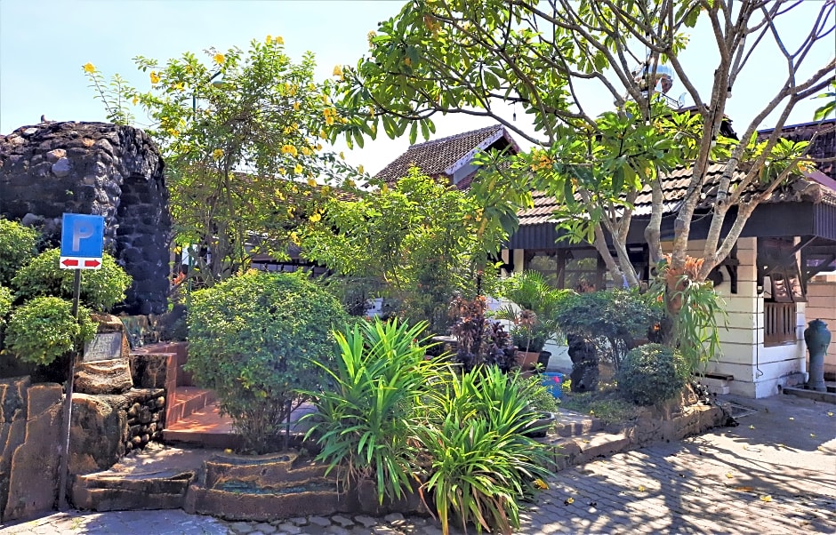 Hotel Perdana by ZUZU