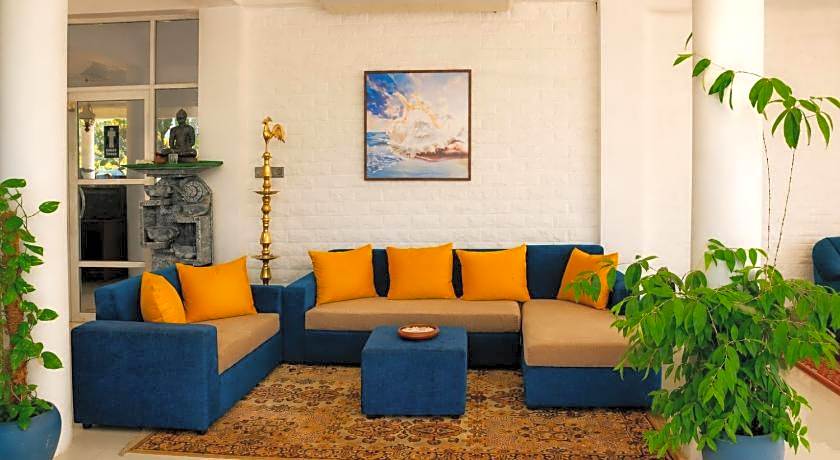 Queens Beach Hotel
