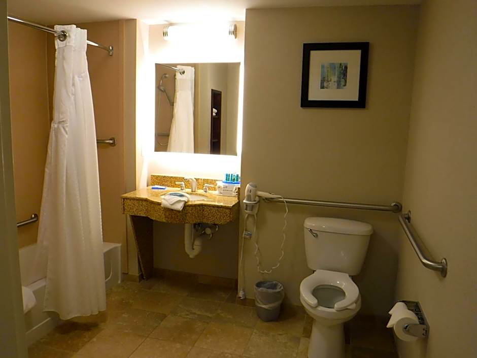 Holiday Inn Express West Jefferson By IHG