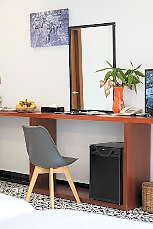 Classic Double Room - Free Shuttle to Town