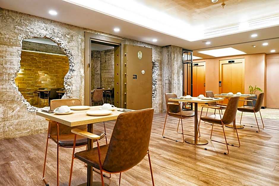 Design Plus Bex Hotel