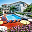 Hotel Riviera 3 Stelle con piscina estiva gratuita e garage a pagamento