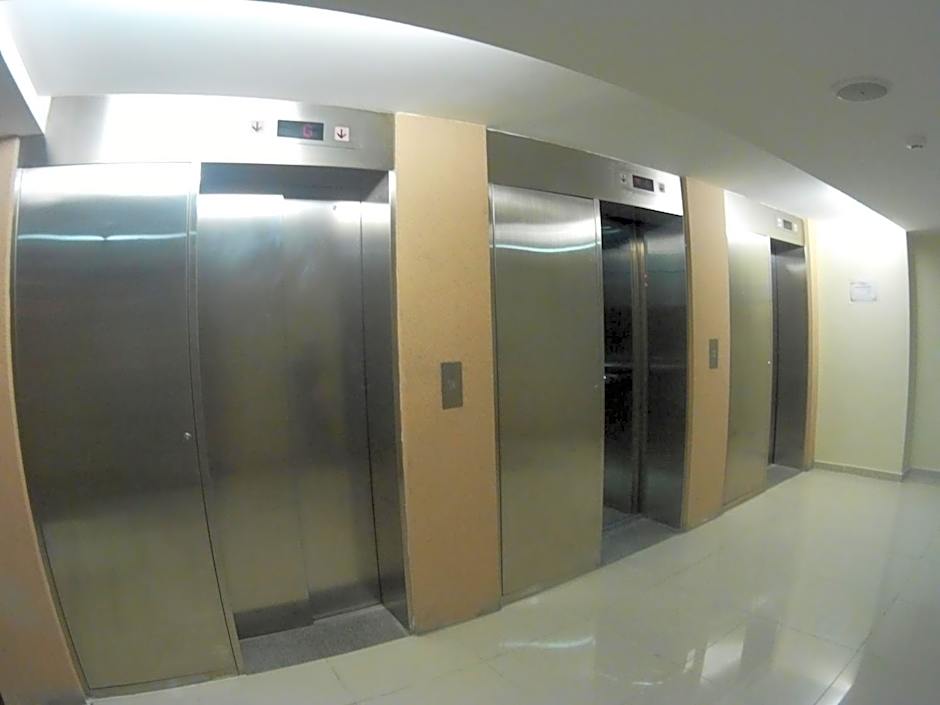 Cyber Studio Apartment