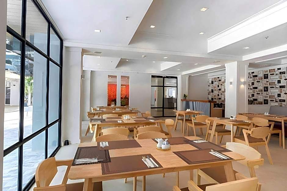 Heeton Concept Hotel Pattaya by Compass Hospitality