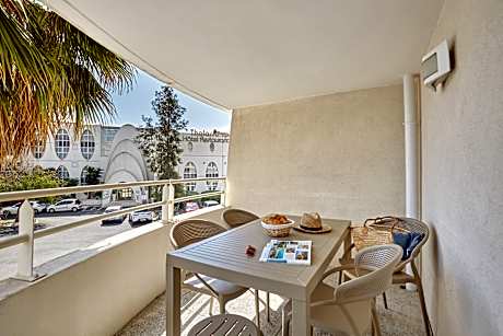 1 bedroom apartment for 4/5 people