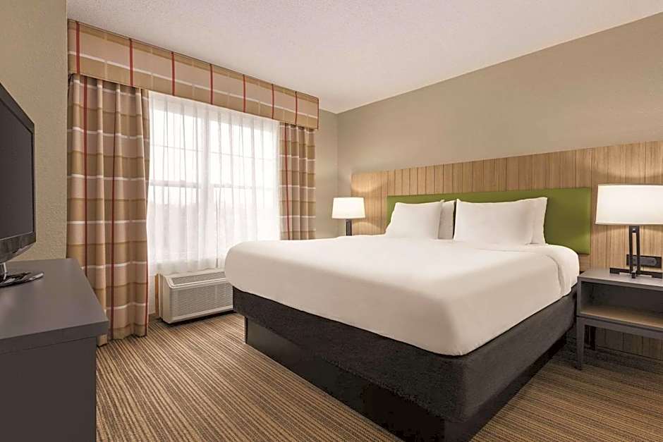 Country Inn & Suites by Radisson, Georgetown, KY