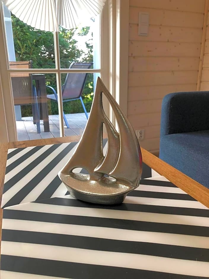 Domki Kapitańskie z prywatnym polem do gry w Mini Golf