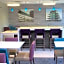 La Quinta Inn & Suites by Wyndham Indianapolis Downtown