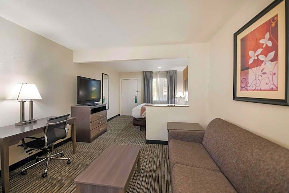 Quality Inn & Suites Lufkin