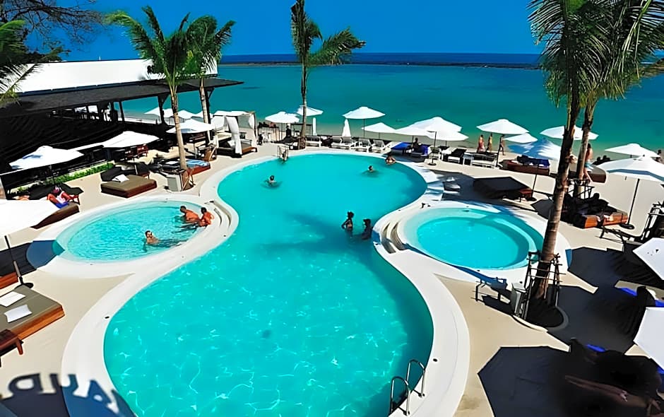 Combo Beach Hotel Samui
