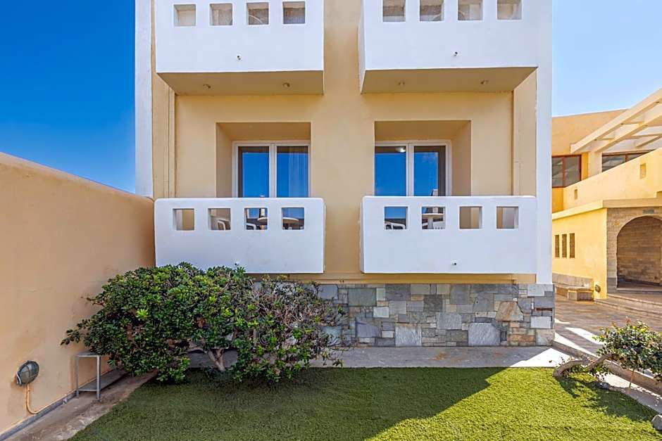 Niros Beachfront Aparthotel