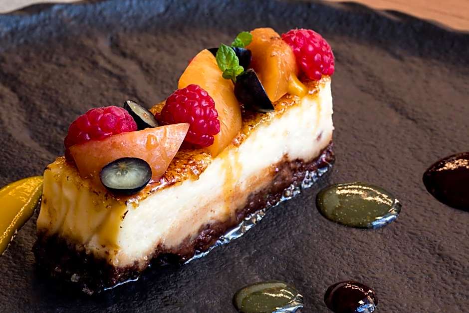 AC Hotel by Marriott Wroclaw