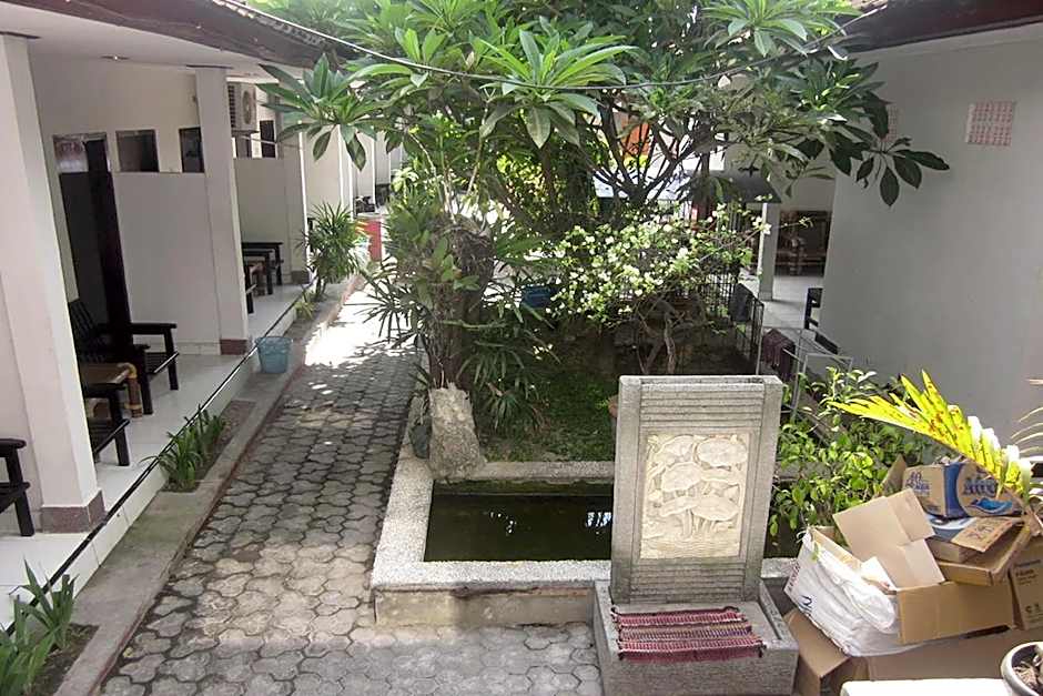 Hotel Warta Dua