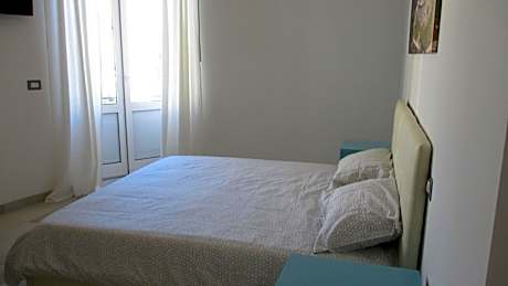 Queen Room with Balcony