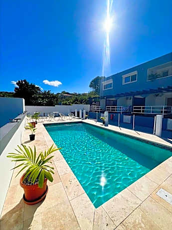 Over The Hill Residence